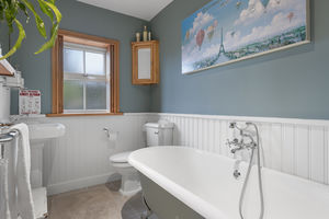 Photo 5- click for photo gallery